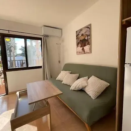 Pres De La Et Du Centre Apartament